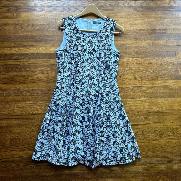 Tommy Hilfiger Blue and Black Lace Detailed Flowery A-Line Dress - Picture 7 of 9
